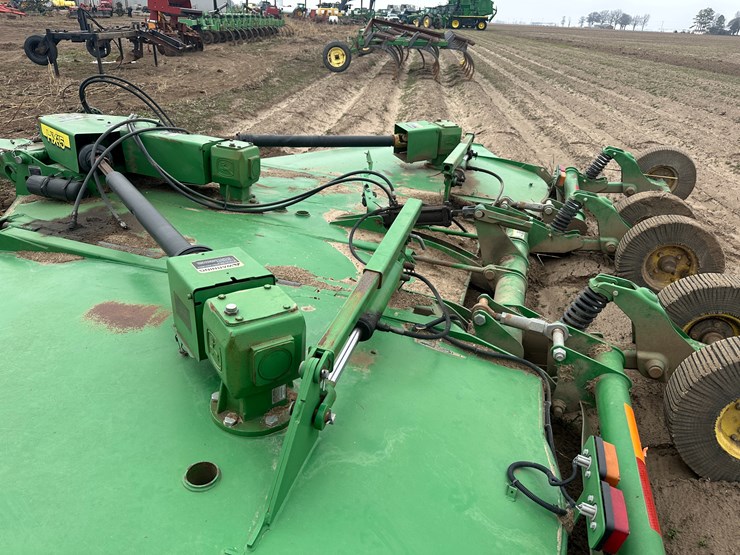 john-deere-hx15-image-24