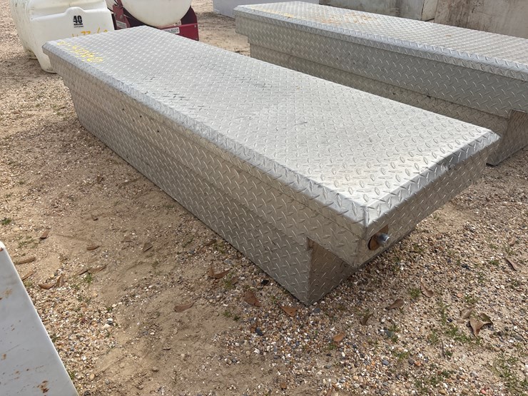 #1625-•-aluminum-tool-box-for-pickup-image-1