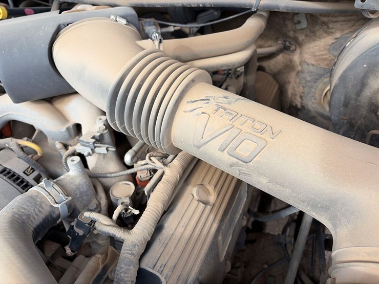 2000-ford-f350-image-15