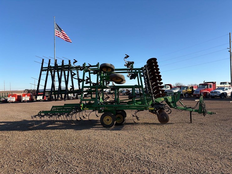 john-deere-726-image-5