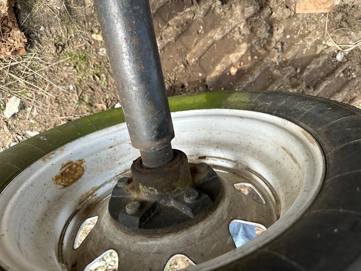 john-deere-4045d-image-9