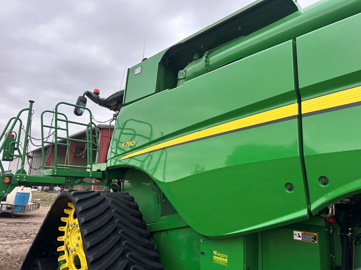 2020-john-deere-s780-image-45