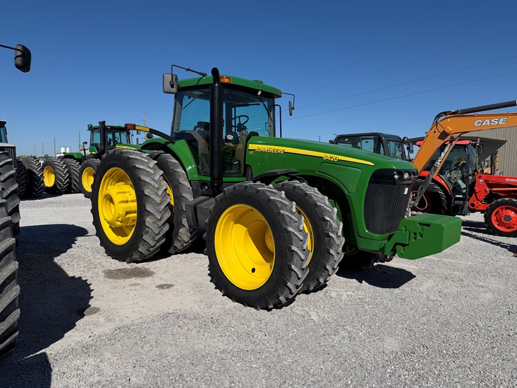 2004-john-deere-8420-image-1