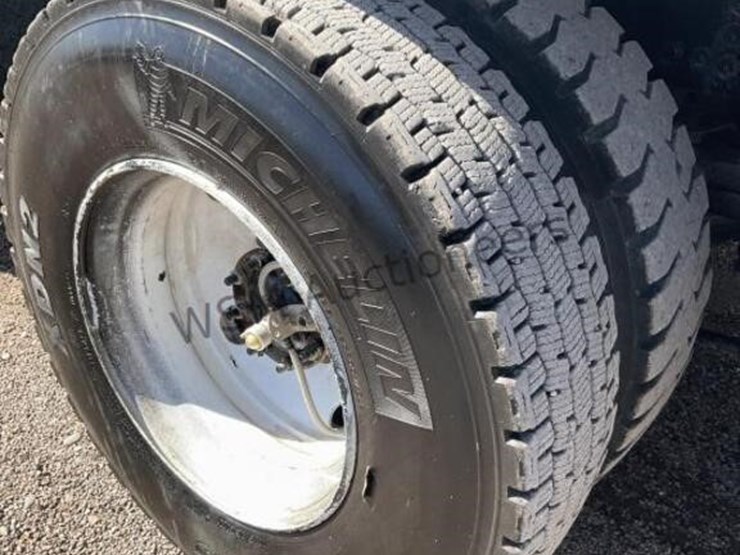 2014-altec-d3050b-image-9