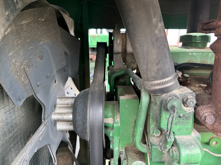 john-deere-4045d-image-22