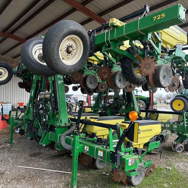 JOHN DEERE 1725
