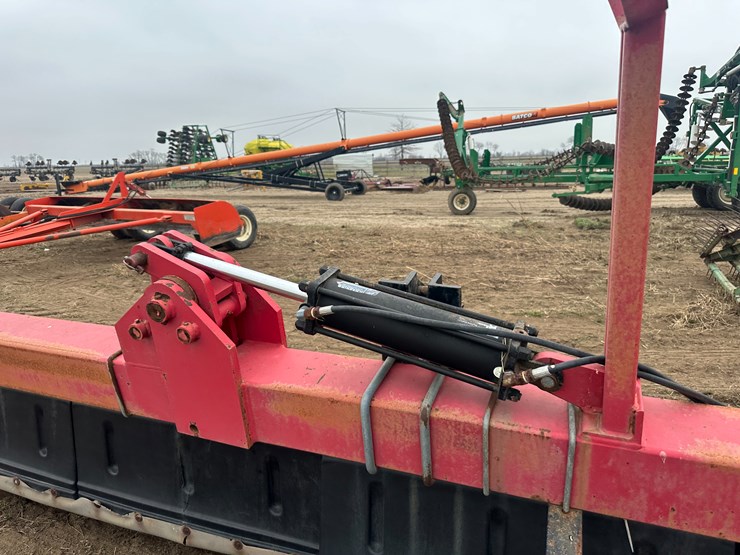 #40105-•-dickeyvator-40'-hooded-sprayer-image-37