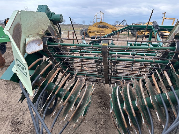 #38830-•-kmc-6-38-peanut-digger-image-22