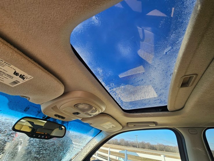 2007-gmc-envoy-slt-image-19