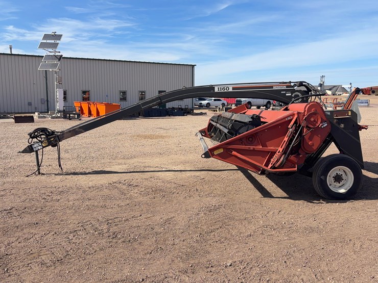 hesston-1160-image-6