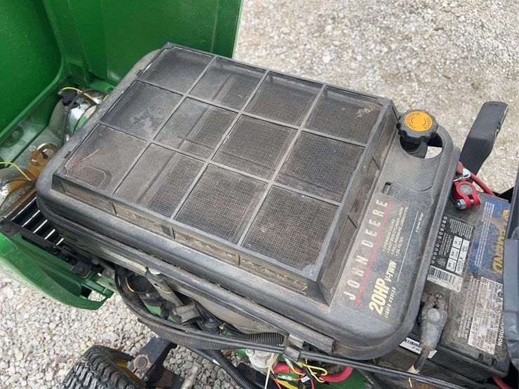 john-deere-345-image-33
