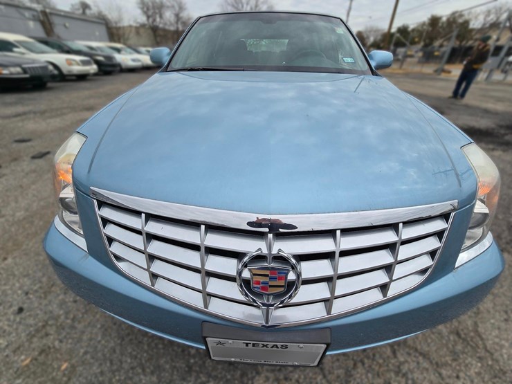 2006-cadillac-superior-6-door-limousine,-ultra-low-20396-miles-image-5