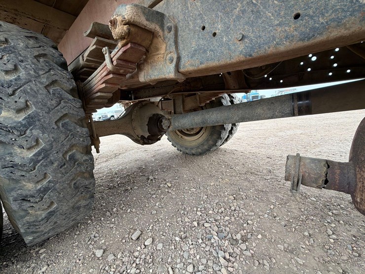 1979-ford-c600-image-12