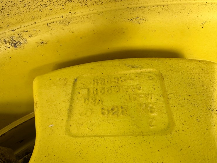 2020-john-deere-9470r-image-11