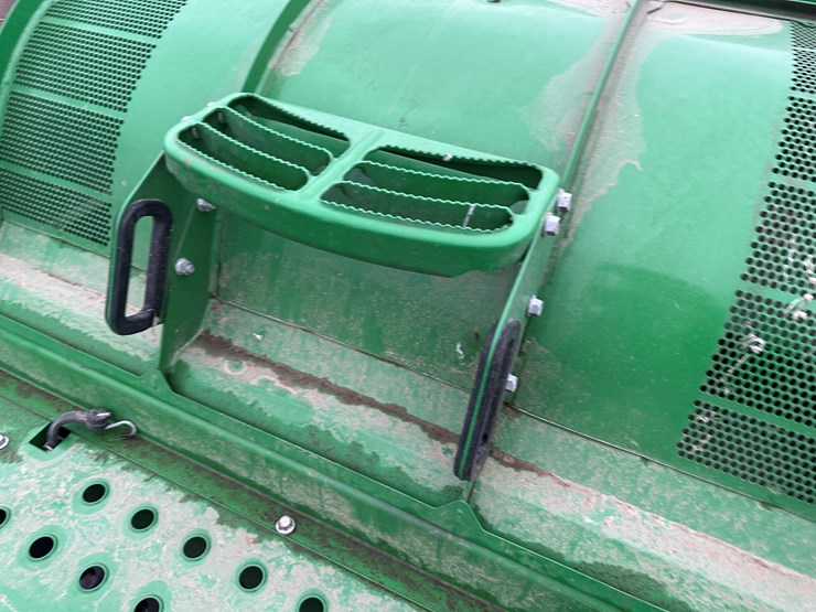 2021-john-deere-cp690-image-119