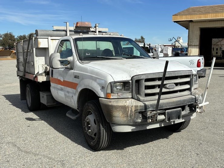2002-ford-f450-image-2