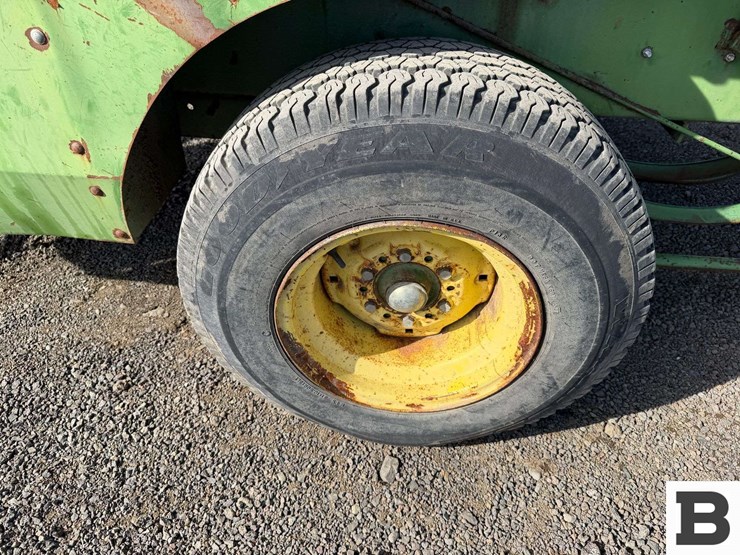 john-deere-466-image-26