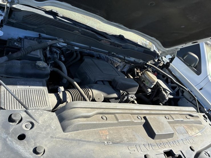 2015-chevrolet-2500-image-7