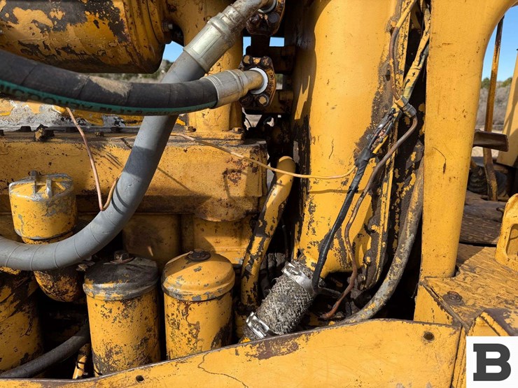 caterpillar-d6c-image-21