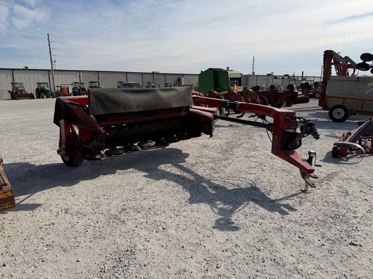 2012-new-holland-h7230-image-1