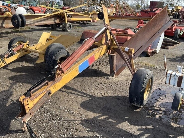 atlas-pull-v-ditcher-image-1