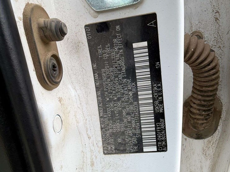 2007-toyota-tundra-image-38