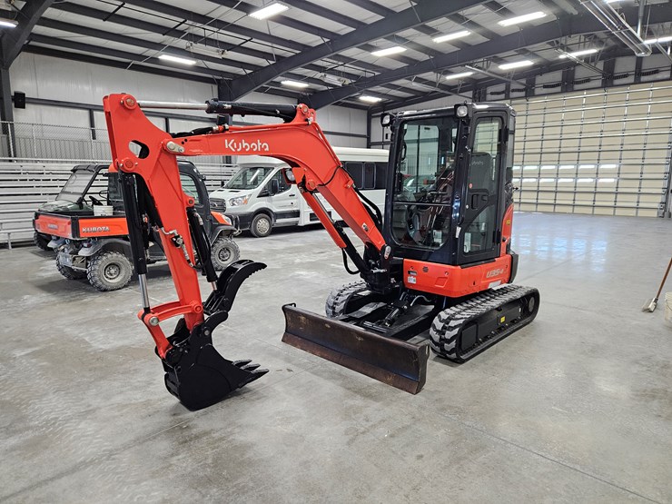 2021-kubota-u35-4-image-1