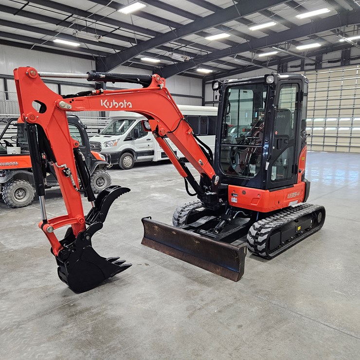 2021 KUBOTA U35-4