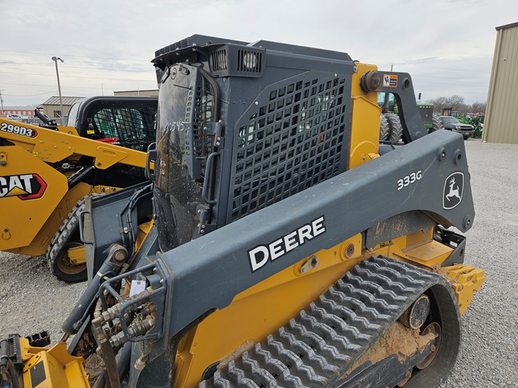 2022-deere-333g-image-27