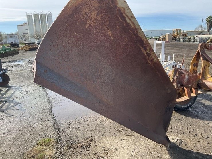 atlas-pull-v-ditcher-image-3