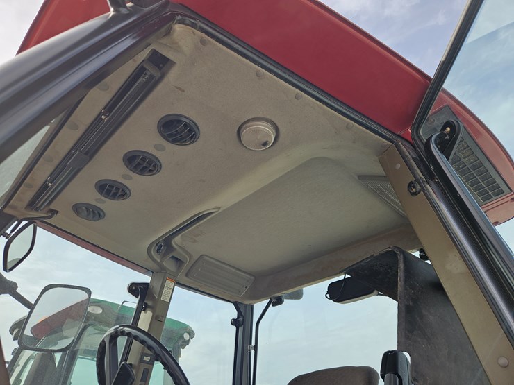 2012-case-ih-mxm120-image-11