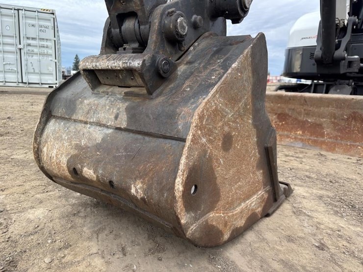 2021-bobcat-e60-image-13