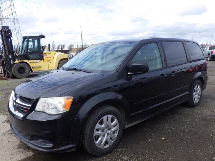 2016-dodge-grand-caravan-image-1