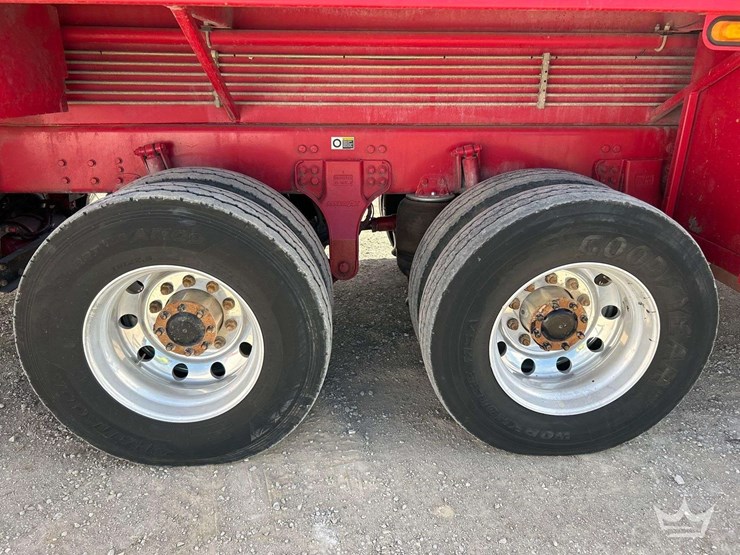 2015-kenworth-t880-image-51