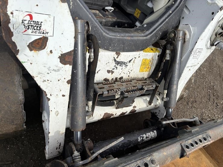 2021-bobcat-s590-image-5