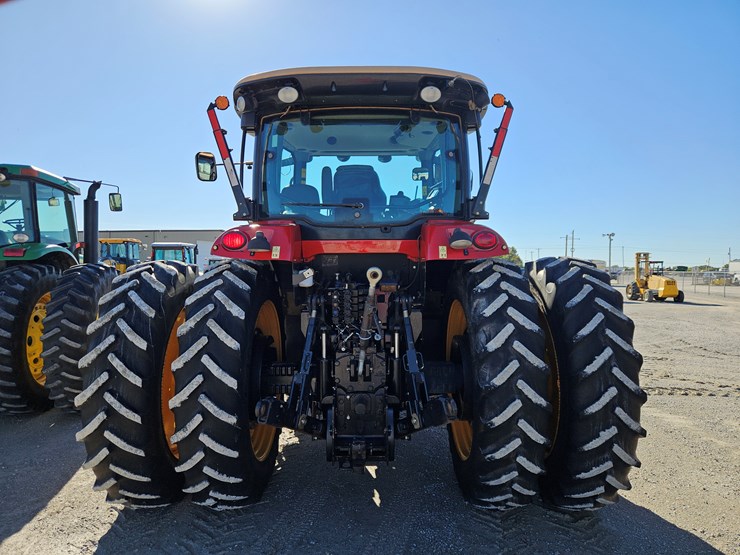 2013-versatile-260-image-13