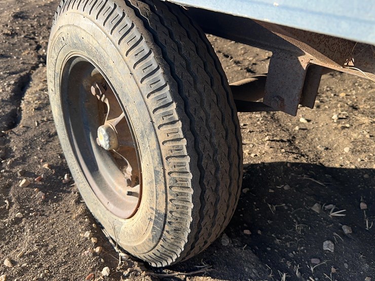 mobile-office-trailer-image-10