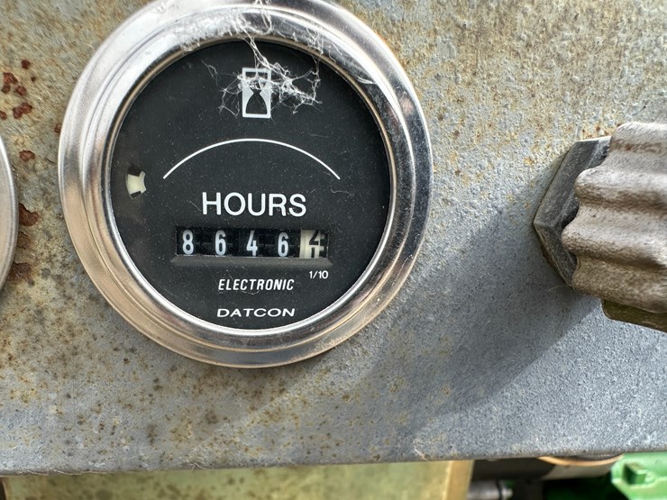 john-deere-4045d-image-28