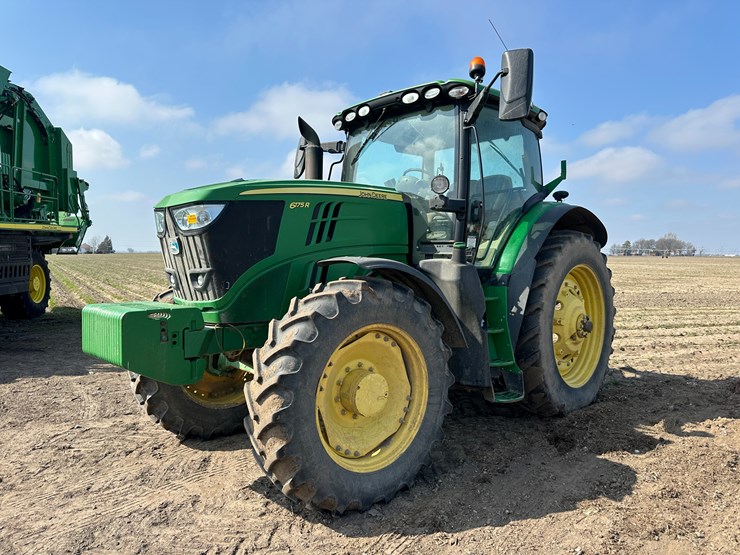 2015-john-deere-6175r-image-1