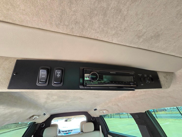 2019-cadillac-xts-stretch-limousine-for-sale,-s-and-s-coachbuilders,-70in,-7731-miles-image-38