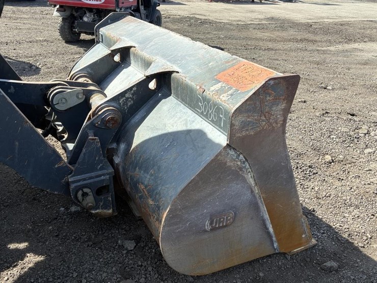 2018-deere-624-p-tier-image-9