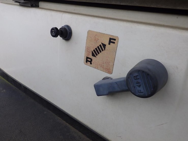 1999-yamaha-g16a-image-15