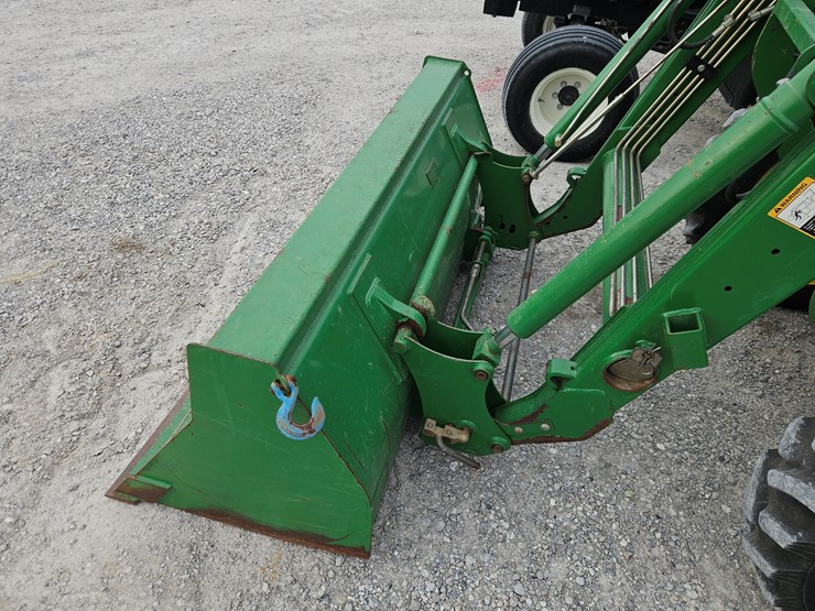 2013-john-deere-5075e-image-6