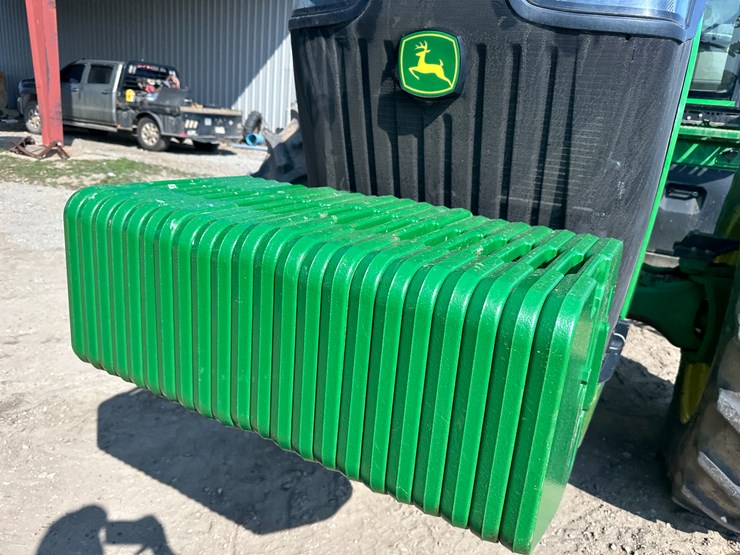 2023-john-deere-8r-250-image-34