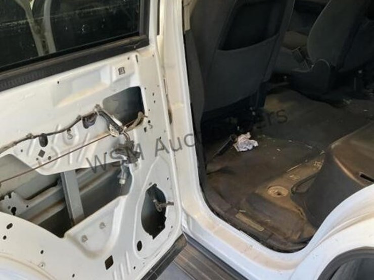 2007-chevrolet-tahoe-image-25