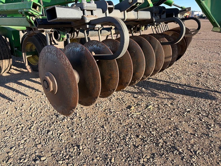 john-deere-726-image-12