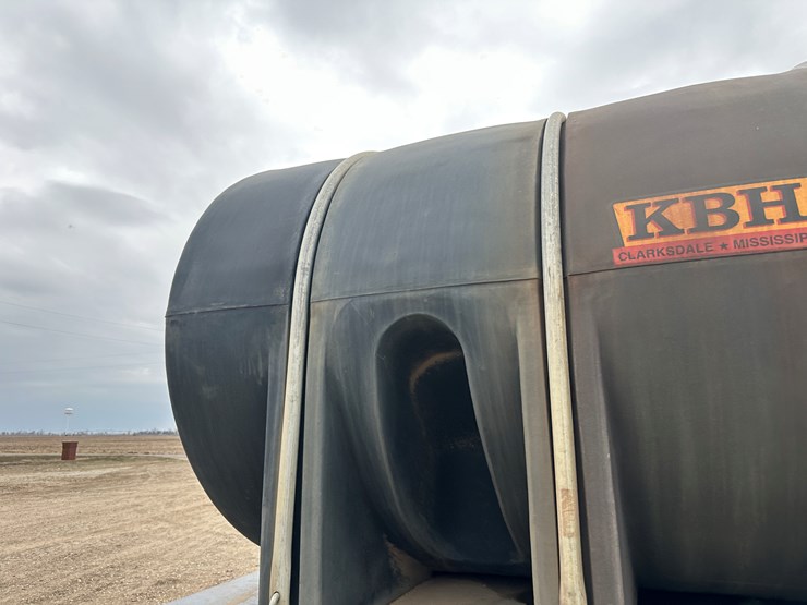 #38802-•-2022-kbh-40'-t/a-6000-gallon-nurse-trailer-vin:-1t9gn4022nc623368-image-49