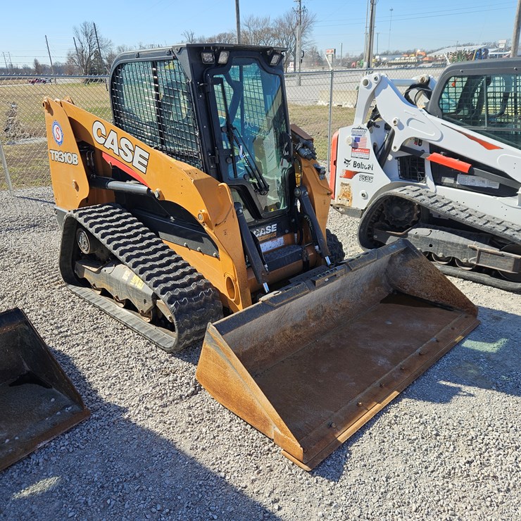 2023 CASE TR310B