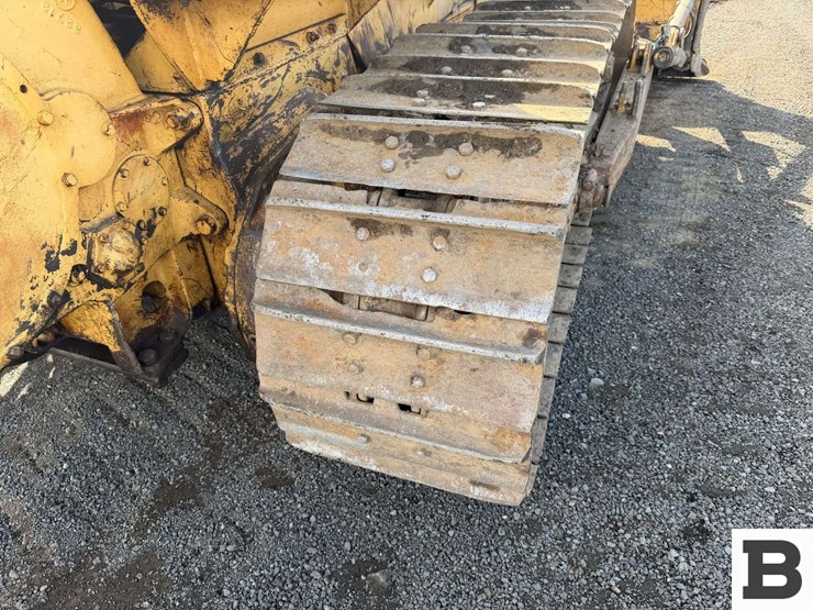 caterpillar-d6c-image-34