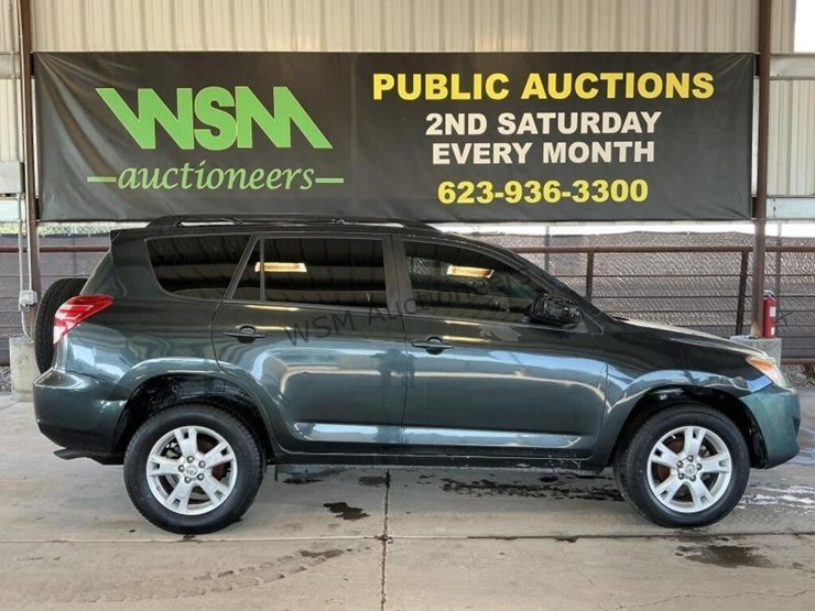 2012-toyota-rav4-image-1